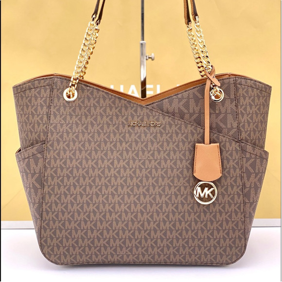 Michael Kors Handbags - Michael Kors Large Chain Shoulder Bag Tote